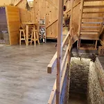 Echo Valley Hillside With Sauna - Two Bedroom With Sauna *