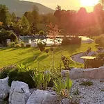 Echo Valley Hillside With Sauna - Two Bedroom With Sauna Ferienhaus