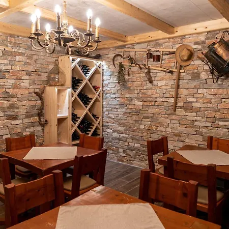 Echo Valley Hillside With Sauna - Two Bedroom With Sauna Holiday home