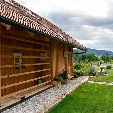 Echo Valley Hillside With Sauna - Two Bedroom With Sauna Ferienhaus
