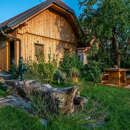 Ferienhaus Echo Valley Hillside With Sauna - Two Bedroom With Sauna