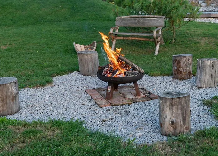 Echo Valley Hillside With Sauna - Two Bedroom With Sauna